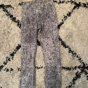 Lululemon cropped leggings size 2